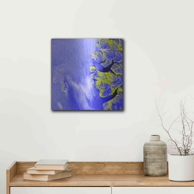 Red Barrel Studio® «Earth as Art: Meighen Island», art mural en métal, H 12 po x l 12 po