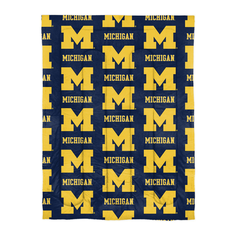 Comforter, NCAA University of Michigan