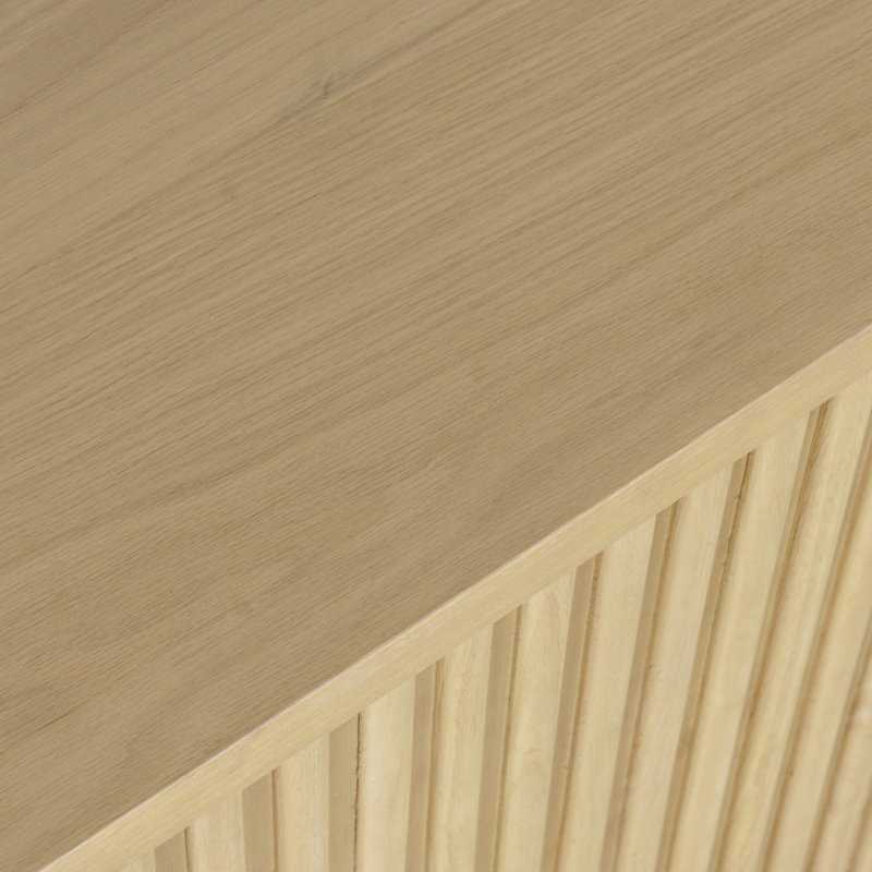 Console Helina, Naturel