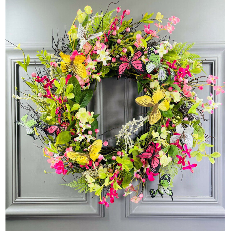 Faux Twig 24'' Wreath