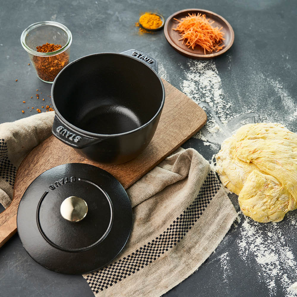 Staub Enameled Cast Iron Dutch Oven, Matte Black, 1.84 quarts
