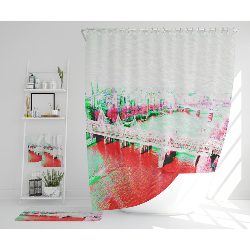 Neaven Polyester Shower Curtain Set, Red