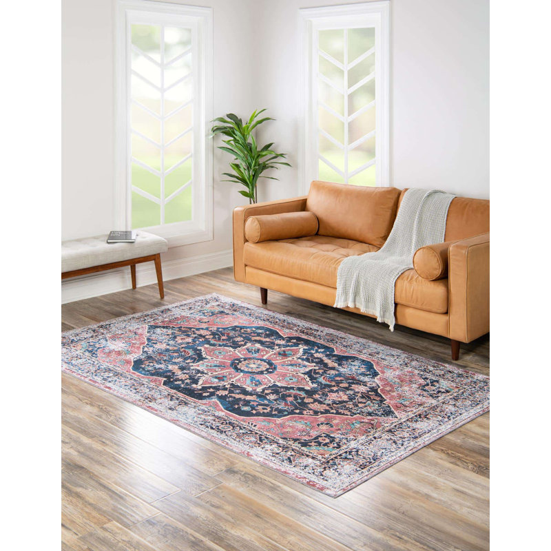 Ollyver Oriental Indoor Rug, Rectangle 5' x 8'