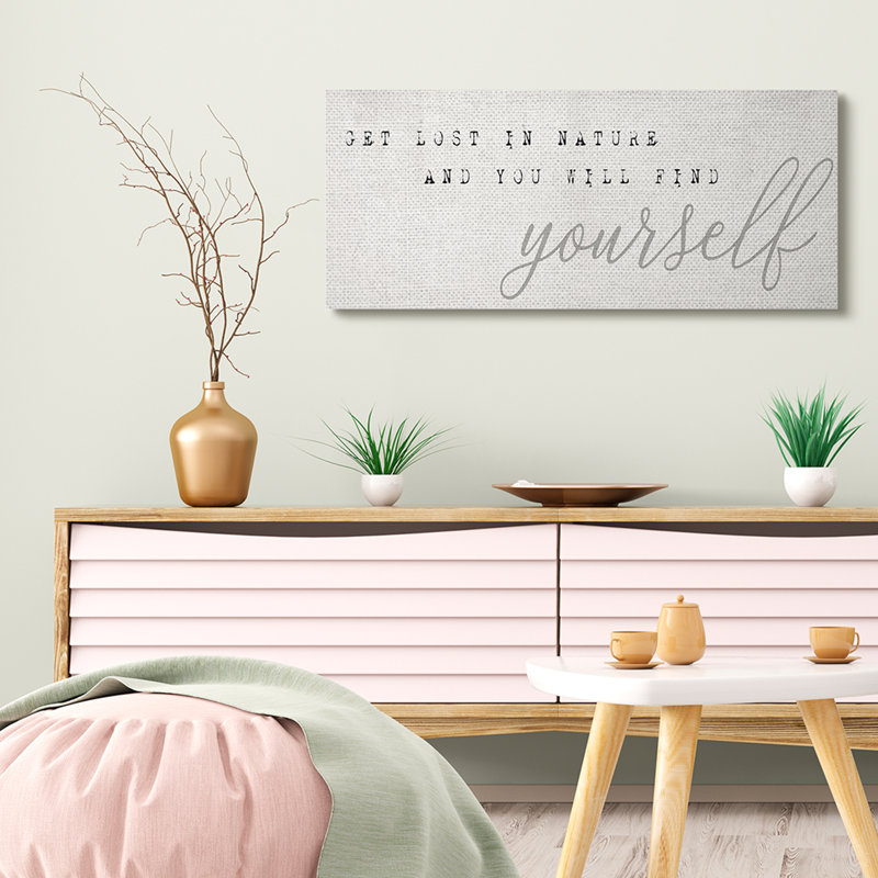 «Find Yourself In Nature», typographie de machine à écrire rétro, H 17 po x l 40 po x P 1,5 po, Toile tendue