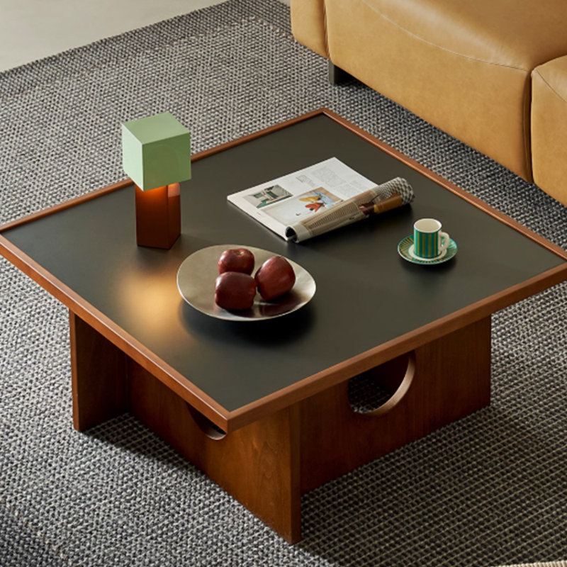 Table basse en bois massif personnalité personnalité