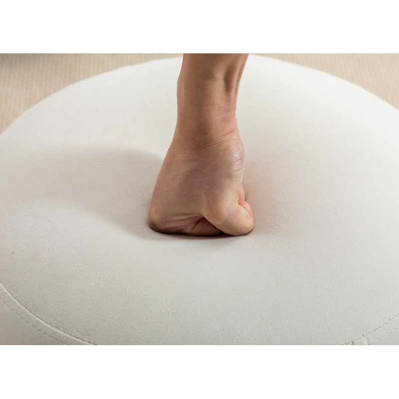 Repose-pieds rond avec repose-pieds enveloppé, avec un arc rond et lisse pour soutenir vos pieds, article pour une vie à la maison paresseuse.