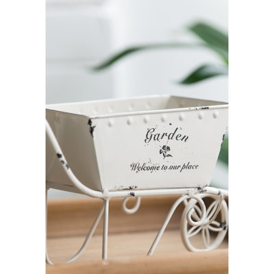 Jardinière brouette en fer patiné blanc antique de 11,5 x 4 x 7 pouces, idéale pour présenter de petites fleurs artificielles sur des fleurs fraîches sur le comptoir