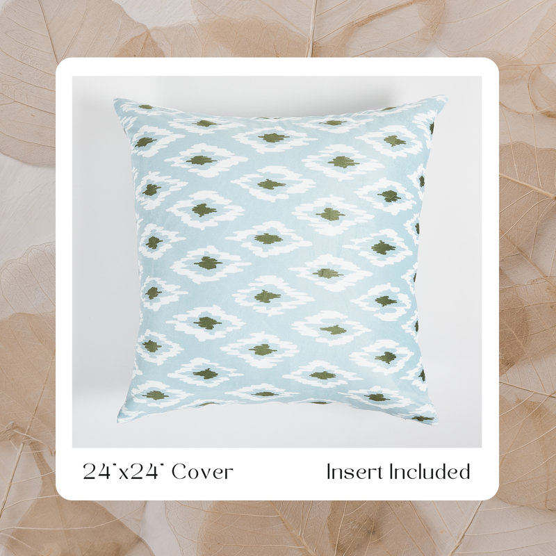 Coussin floral 22 po