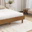 Très grand lit en bois avec tête de lit tapissier de style piano, lit en bois avec cadre de lit renforcé, blé-118042340