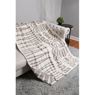 Geometric/Tribal Pattern Luxury Soft Throw Blanket