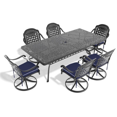 All-Weather 7: 6 chaises pivotantes et table rectangulaire noire en aluminium