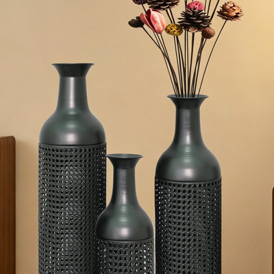 Set of 3 Textured Iron Floor Vases, 17.4"/22.8"/27.6" H Decorative Vase Set for Entryway Living Room