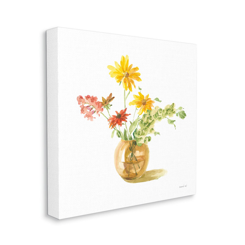 «Summer Floral Vase On Canvas» par Danhui Nai, H 30 po x l 30 po x P 1,5 po