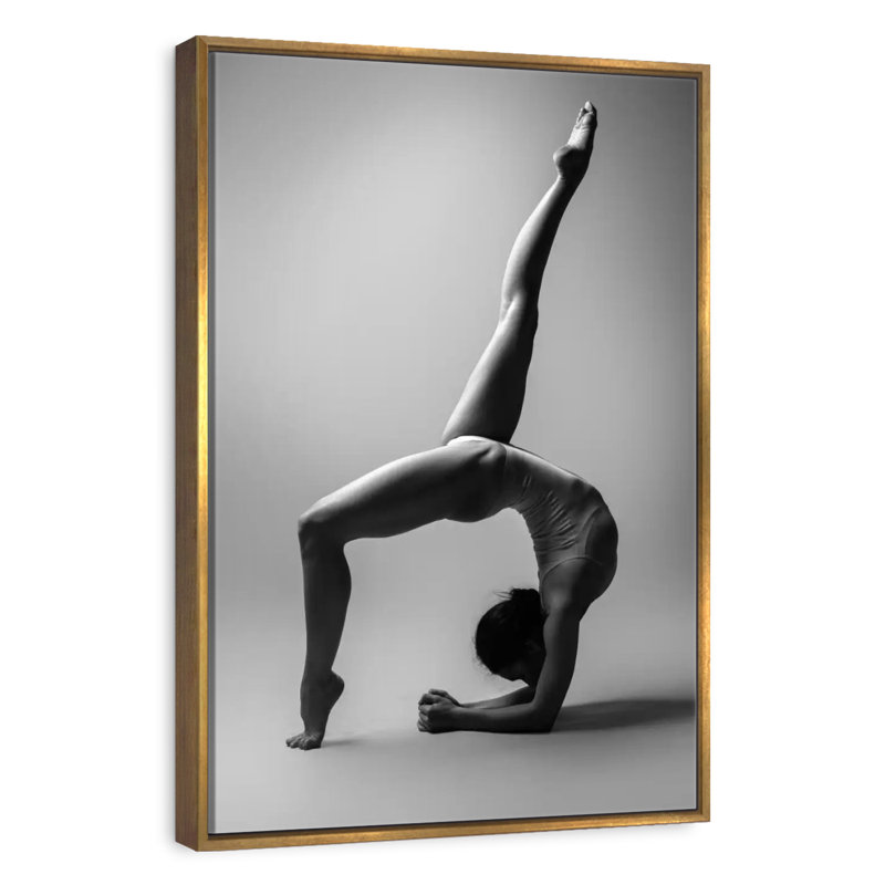 Pupitre de gymnaste, Floating Frame Gold, 25" x 37"