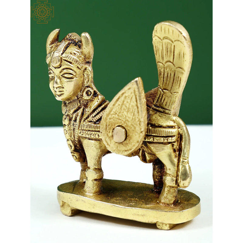 Petite statue de vache Kamdhenu en laiton 2 po