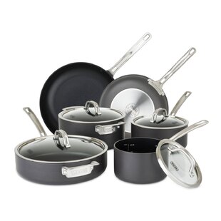 https://assets.wfcdn.com/im/80978992/resize-h310-w310%5Ecompr-r85/6376/63768913/viking-10-piece-hard-anodized-nonstick-cookware-set.jpg