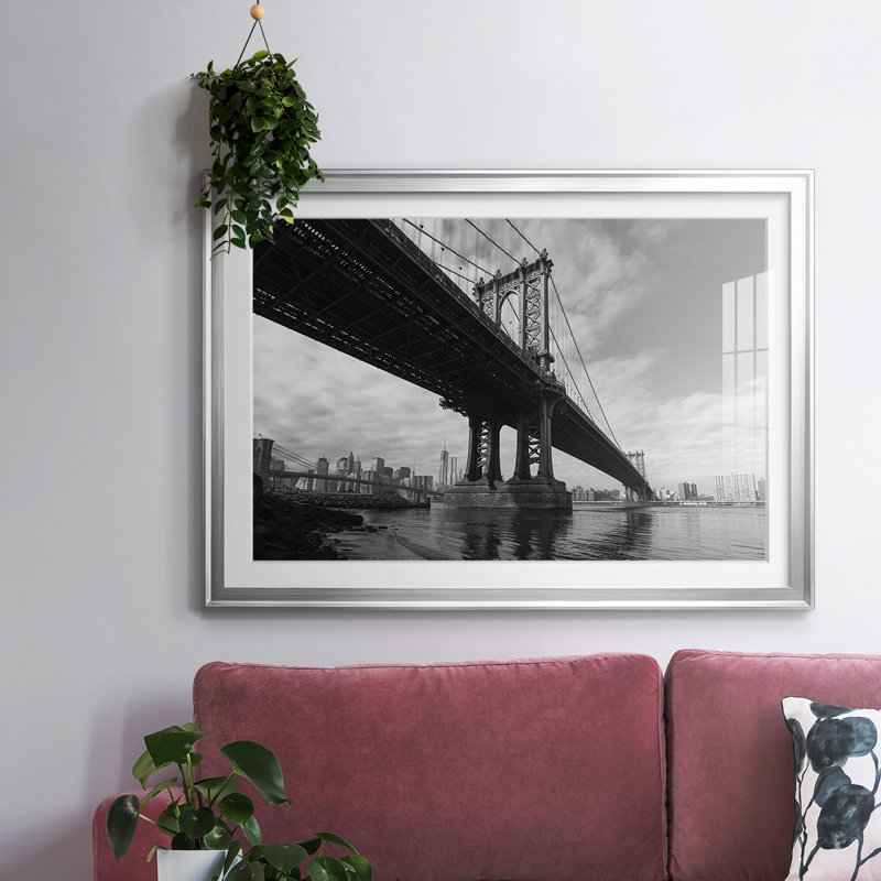 Pont de Manhattan, Argent, H 19 po x l 27 po x P 1,5 po