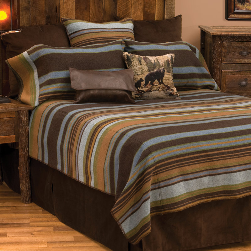Wooded River Hudson Bedspread Full/Queen, Queen Coverlet / Bedspread
