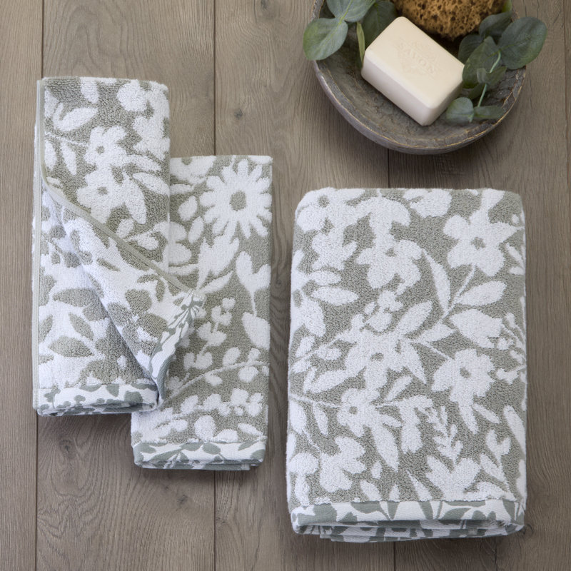 BEDFORD FLORAL JACQ BATH-SAGE, Sage Green
