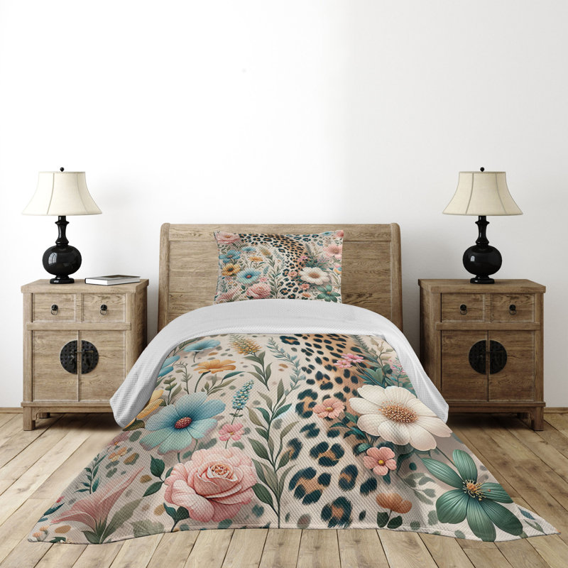 Polyester Floral Coverlet, Twin Coverlet + 1 Standard Shams