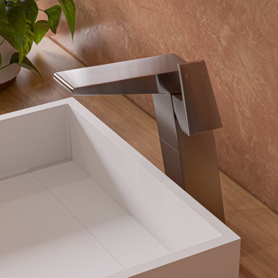 Single-handle Bathroom Faucet