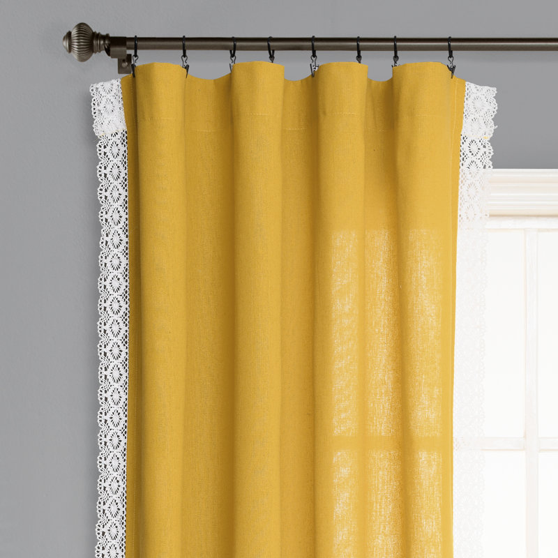 Paire de rideaux semi-transparents Rosalie, L 54 po x L 84 po, Jaune