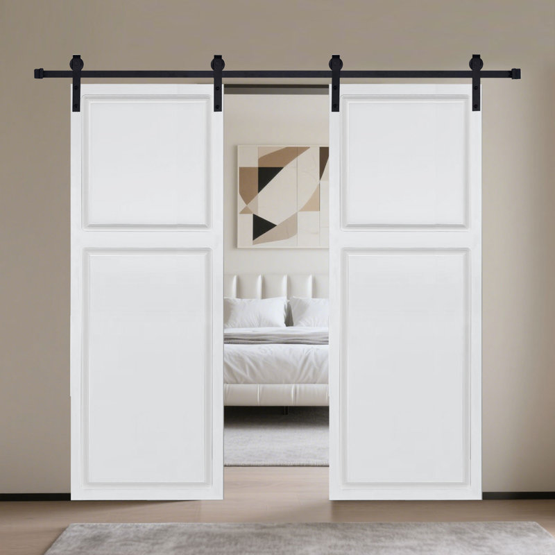 Double porte à 2 panneaux de style chalet. Porte de grange coulissante en panneau de fibres à densité moyenne avec ensemble de quincaillerie