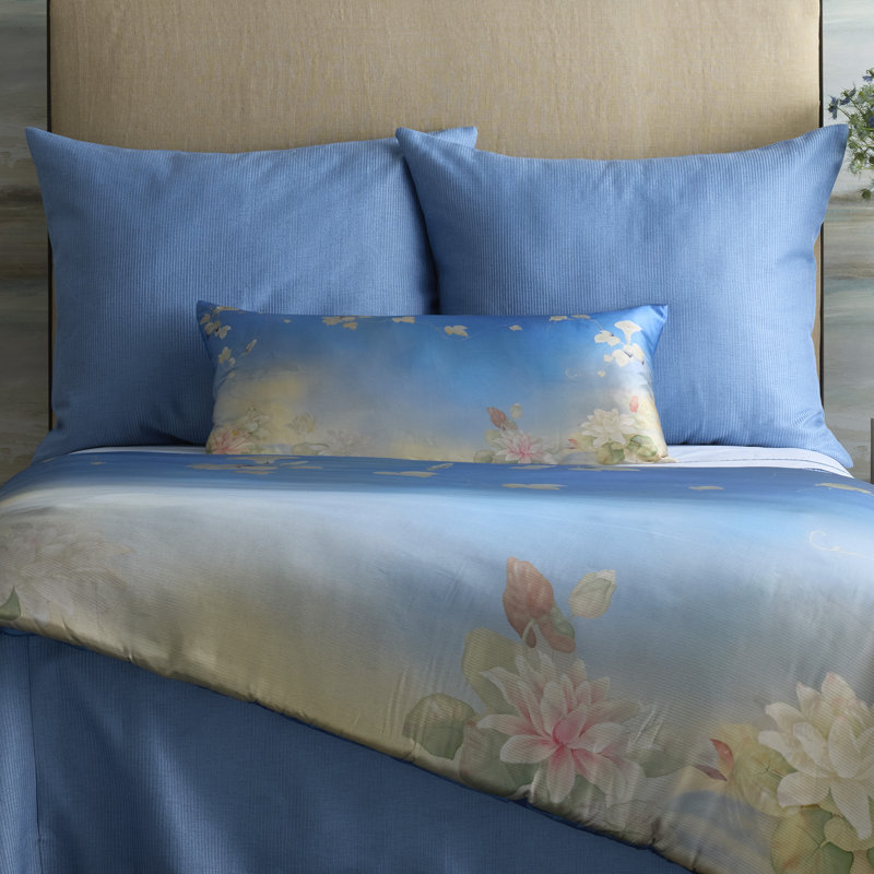 The Met x Ann Gish Asagao Throw