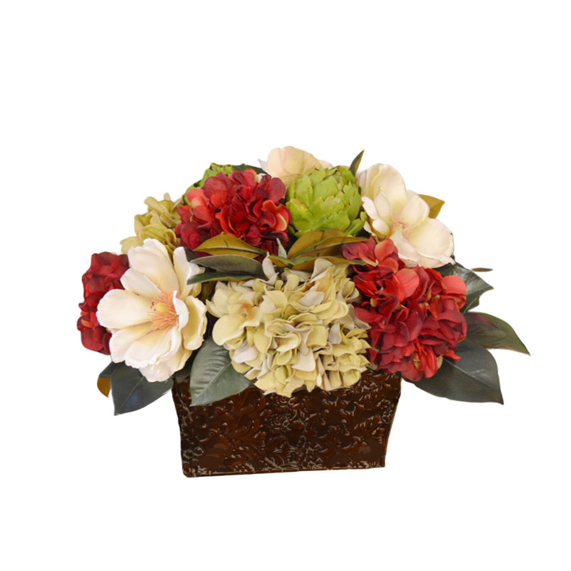 Arrangement in Planter