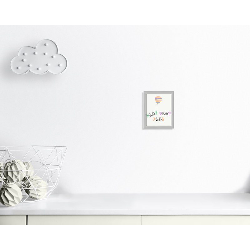 Play Play Play, impression sur papier, H 10 po x l 8 po x P 1,18 po, Encadré de boîte argent