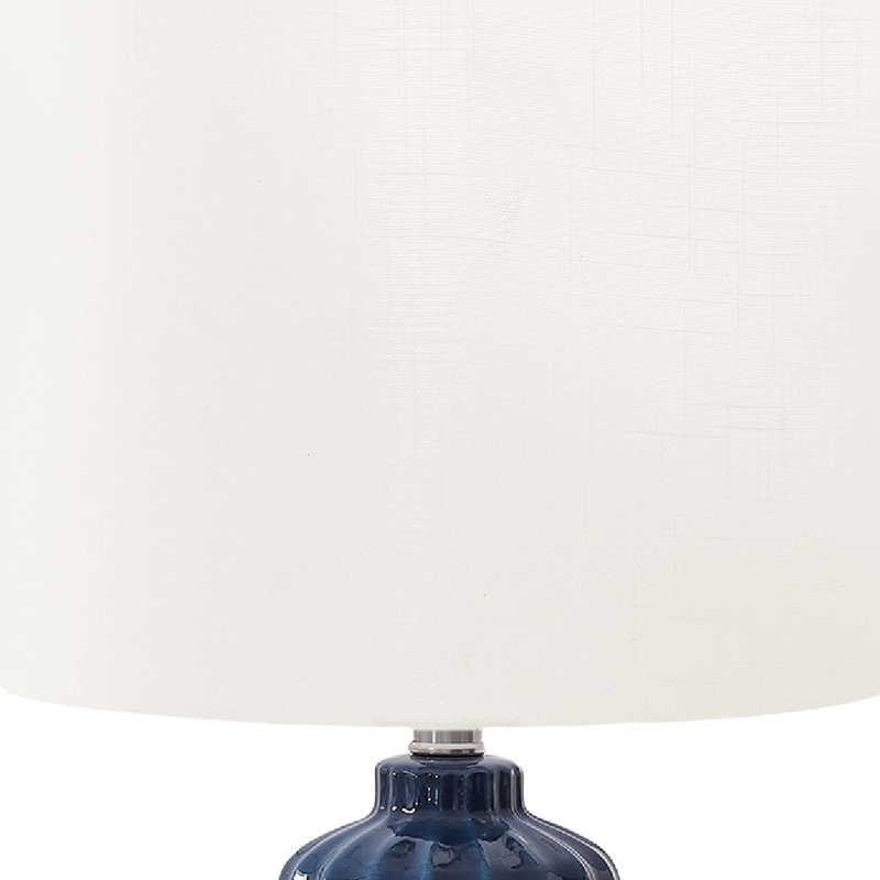 Lampe de table Limy, 23 po, abat-jour tambour ivoire, base en céramique nervurée bleue, Bleu