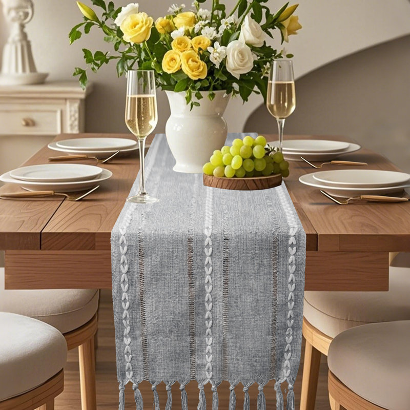 Chemin de table rayé en coton mélangé avec broderies ajourées, Gris, Rectangle 94 po