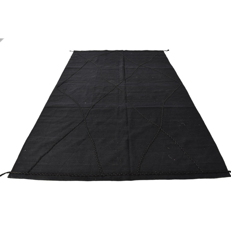 Tapis noir Newsom