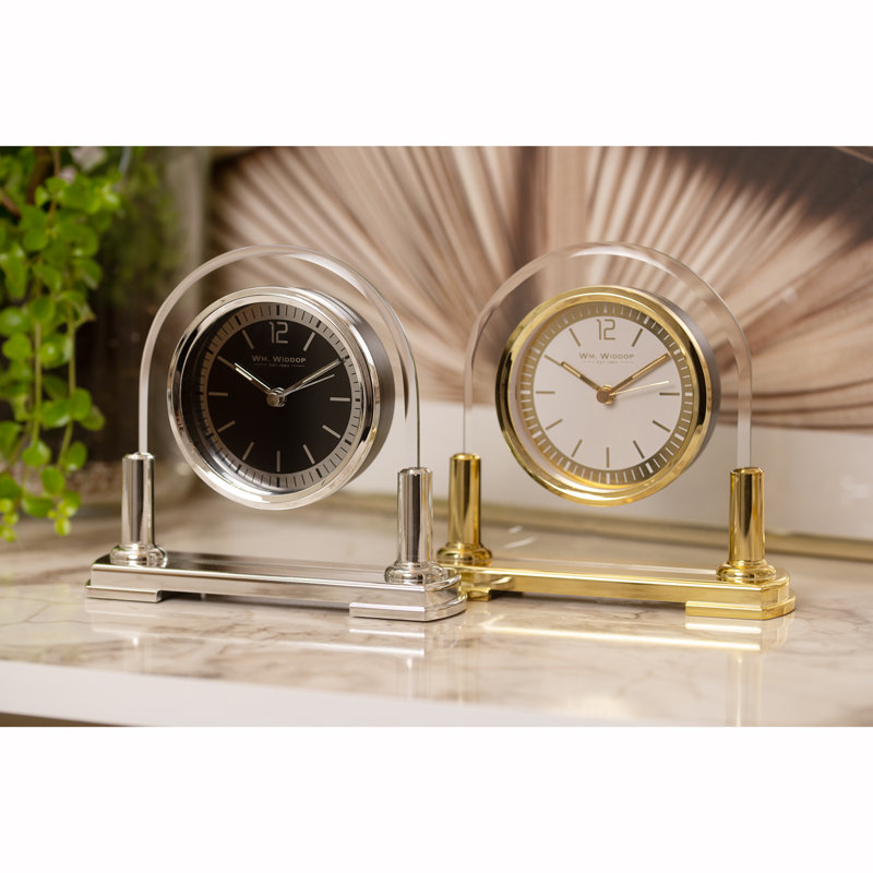 Quartz movement / Crystal Tabletop Clock, Gold