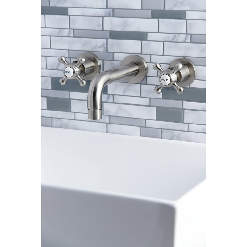 Robinet de salle de bain mural Metropolitan, Nickel brossé