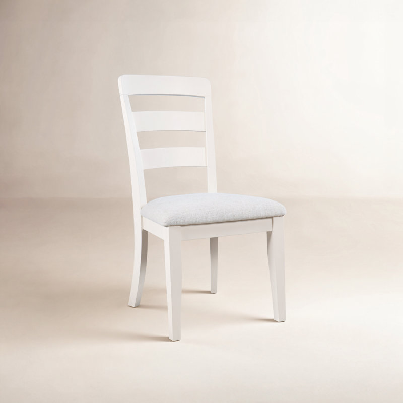 Chaise de salle à manger rembourrée en échelle Pearce Westport, Blanc