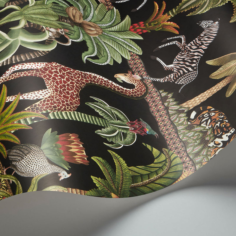 Ardmore-Jabula Afrika Kingdom 33' L x 27" W Wallpaper Roll, Olive Green/Spring Green/Black