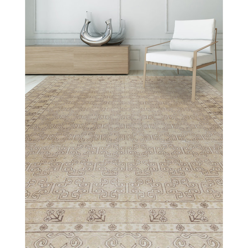 Tapis beige noué à la main de haute qualité