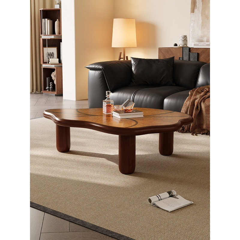 Table basse moderne et luxueuse