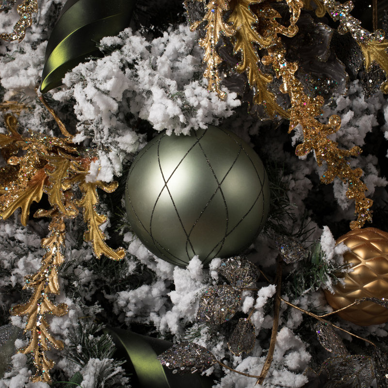 Boule de Noël en fer forgé mat 6 "The Holiday Aisle® 3Bx