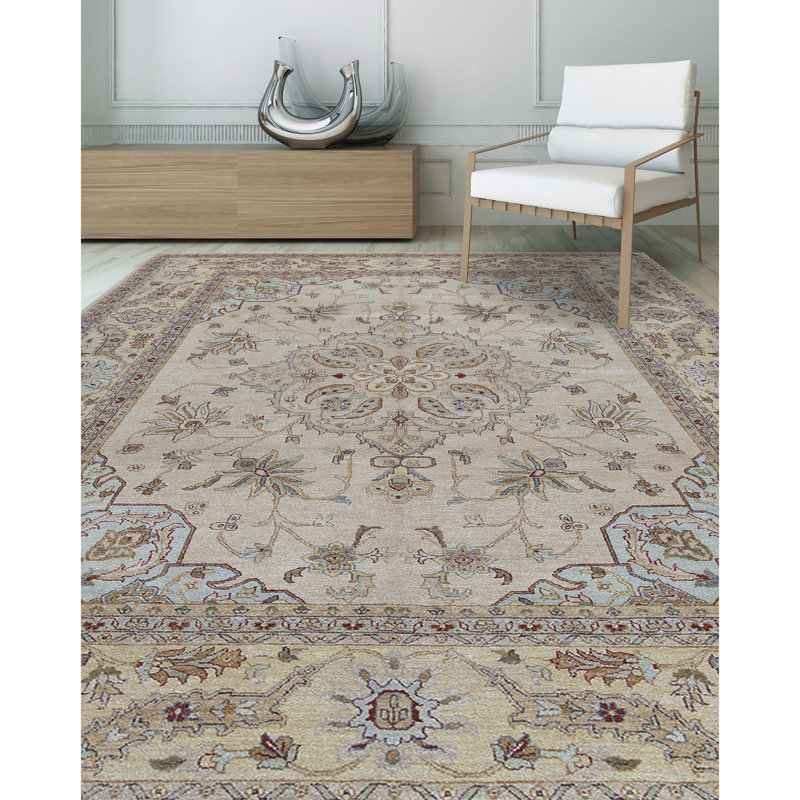 Wool Oriental Area Rug in Beige/Light Blue