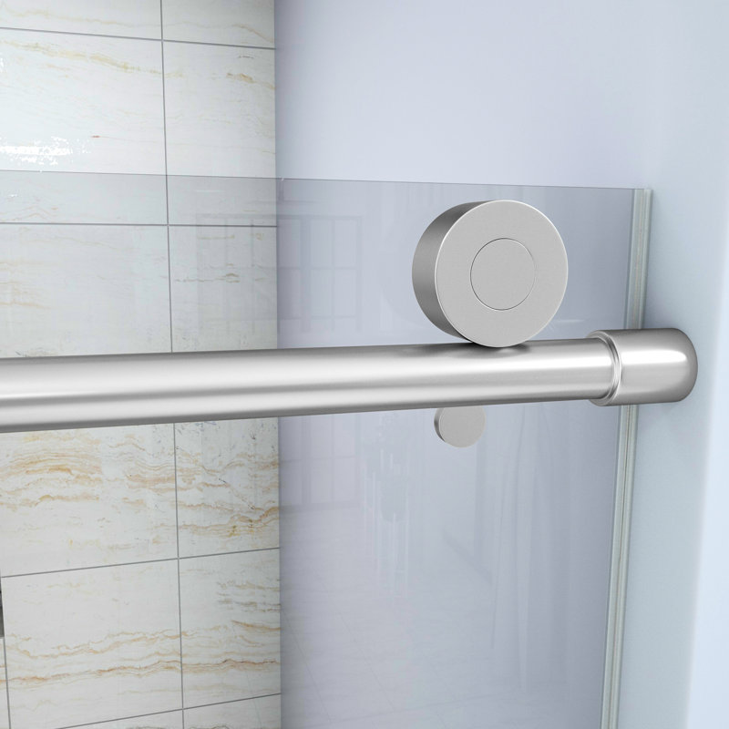 Cabine de douche coulissante simple 48 po x 76 po. Verre trempé de 8 mm. Cadre et poignée en acier inoxydable. Convient à tous les thèmes de salle de bain. Porte en verre transparent de l 48 po x H 76 po de qualité professionnelle. Rouille