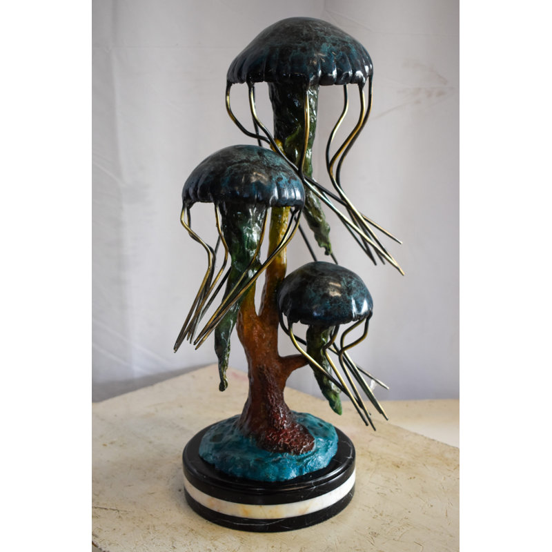 Suanne Jellyfish Garden Statue