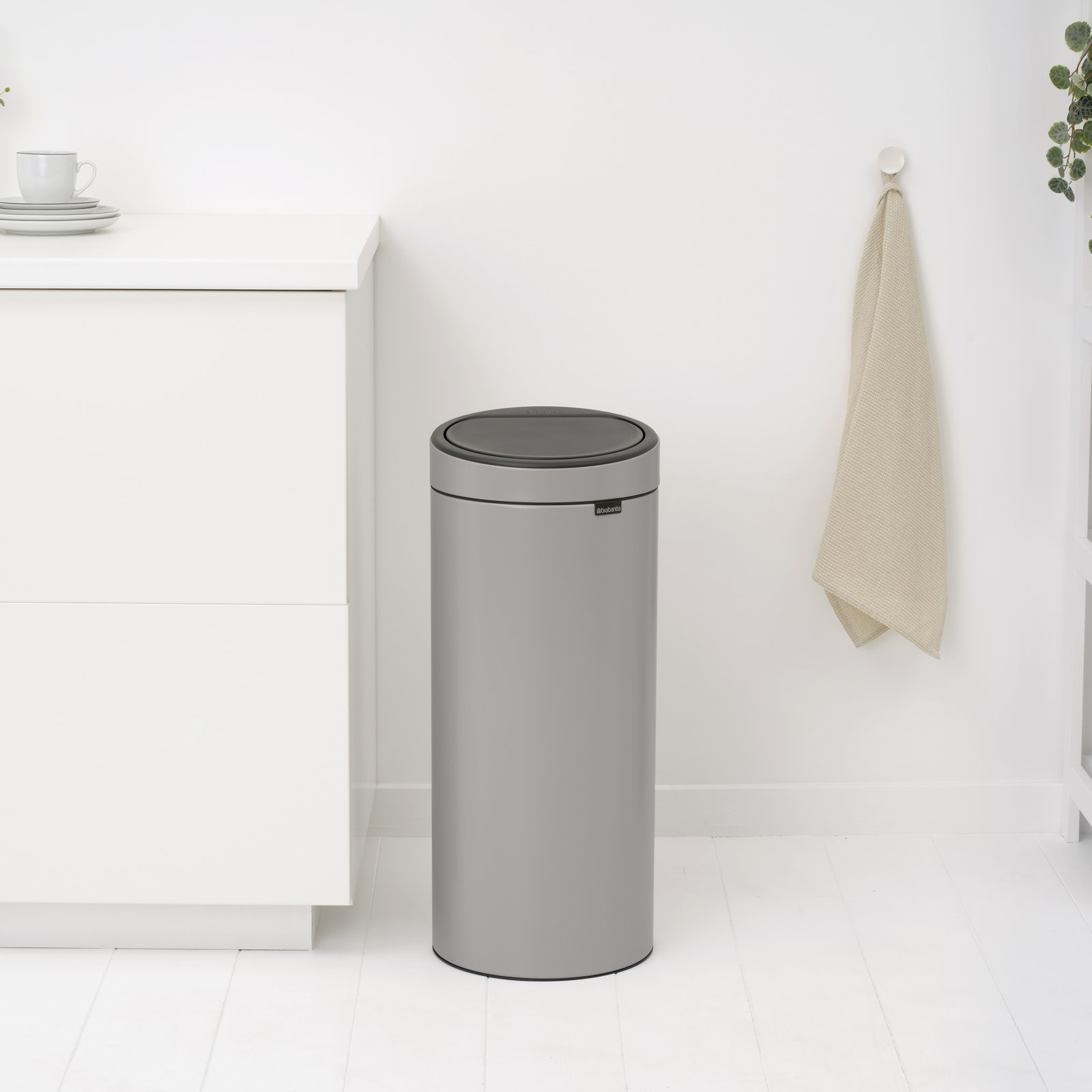 Brabantia 8gal Touch Top Trash Can, Soft Gray