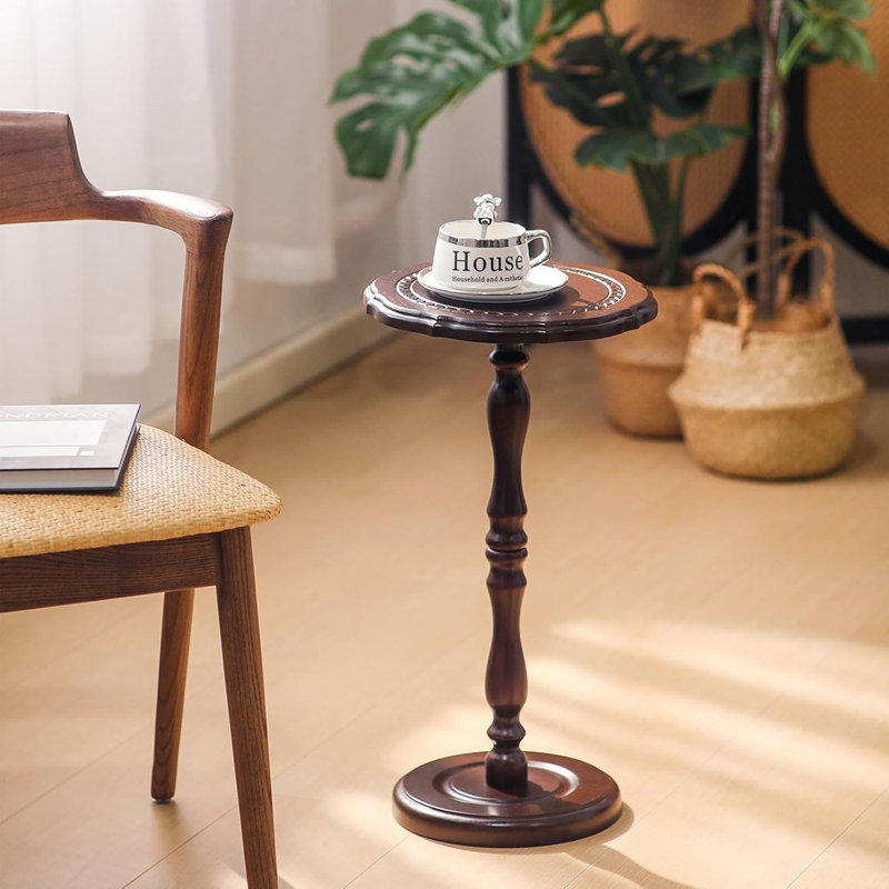 Table d'appoint ronde en bois massif, petite table d'appoint pour les petits espaces, table de bout / table de chevet moderne pour la chambre à coucher, le salon, les coins et le bureau, finition brune