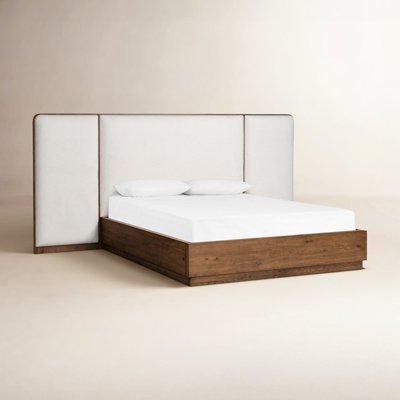 Valkyrie Oak Bed