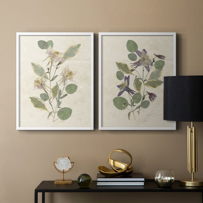 Pressed Arrangement III - Reproduction encadrée de qualité supérieure - prêt à être accroché - aucun clou requis - aucun clou requis