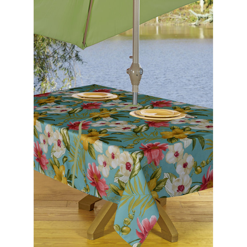 Christy Tablecloth, 90" x 60"