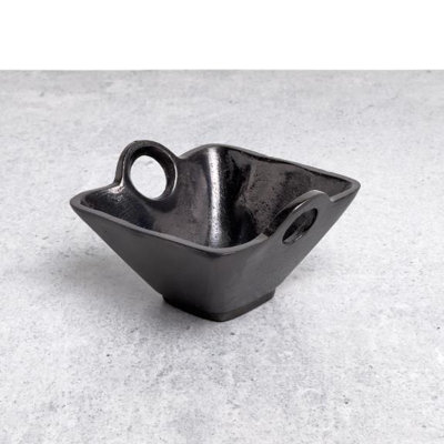 Bol carré texturé en aluminium avec poignées