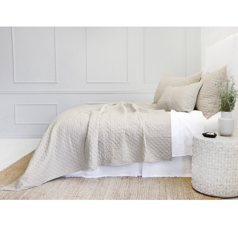 Hampton Buttons Sham, Flax, Standard
